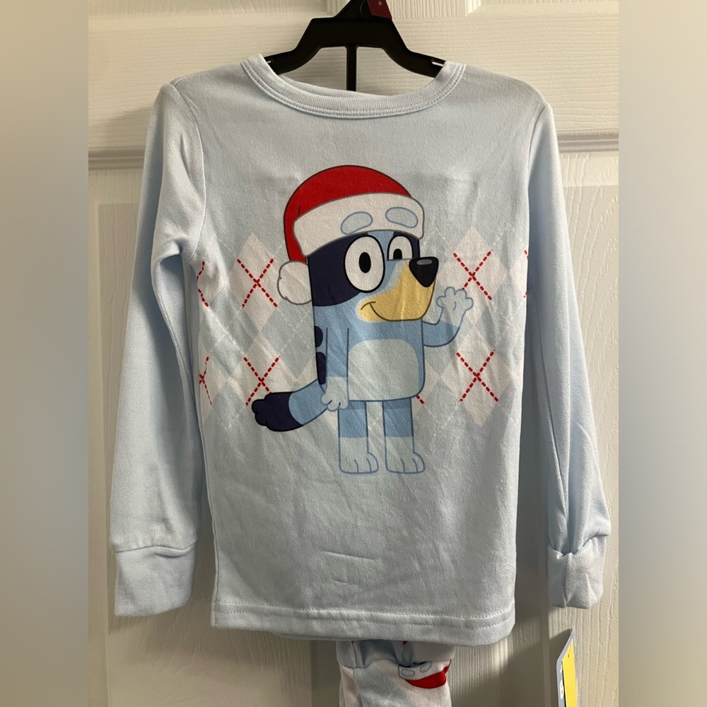 Bluey Pajamas: Long Sleeve, Soft Breathable Material, Size: 6, NWT